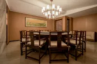 Yunshan Hidden Elegant Luxury Homestay Hotels in Hanyuan