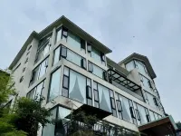 Bifengxia Mountain View Cloud Sea Homestay Hotels near Bifengxia Wildlife Park