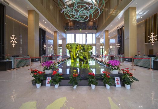 Zhongnan Vacation East Africa Prairie Hotel Hotel Overview