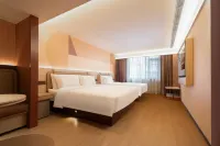 桔子酒店（湘西鳳凰古城虹橋店） 鄰近鳳凰歷史文化博物館的酒店