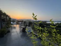 Wuning Millennium Bird Trail Holiday Homestay