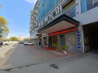 亞信電競飯店(蘆溪汽車站店)
