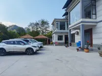 Xishan Homestay (Maiji Mountain Scenic Area) - วิวภูเขา
