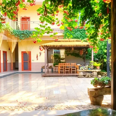 Old Shanchong Daziran Guesthouse Hotels near Ten Miles Blue Mountain