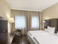 NH Düsseldorf Königsallee Hotels near Konigsallee