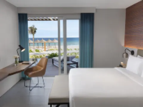 Alma Resort Cam Ranh Hotels near Khu Du Lịch Bãi Dài