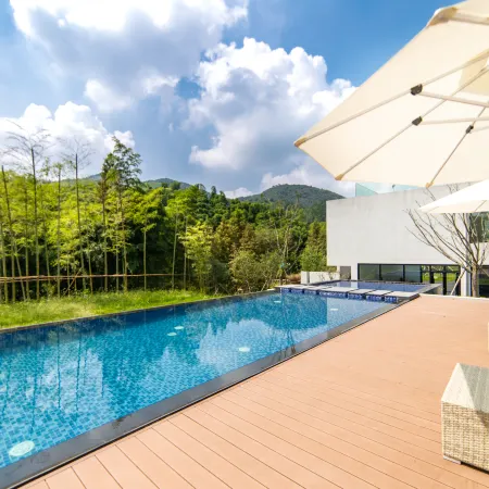 Nian hotel & resorts