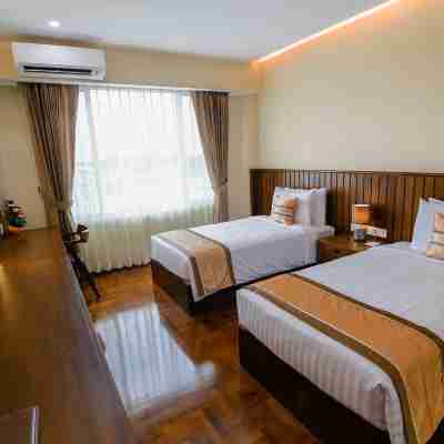 New Wave Hotel Rooms