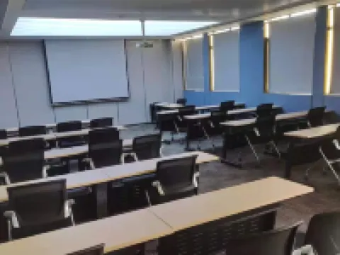 JIホテル(丹陽鉄道駅) 丹陽のホテル