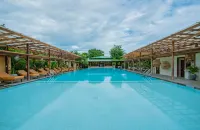 Peam Snea Resort - Pools