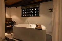 Langzhong Cufang Impression Boutique Homestay(Langzhong Ancient City Store) - balcony