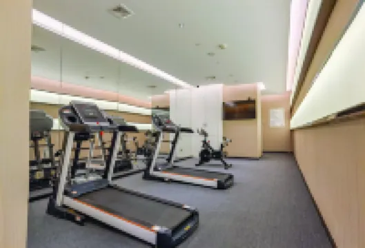 โรงแรมเมโทรโปโล จินเจียง (ถนนตะวันออก ซานฝางฉีเซียง ฝูโจว) โรงแรมในฝูโจว