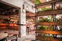 Zabeel House The Greens by Jumeirah - Pet friendly
