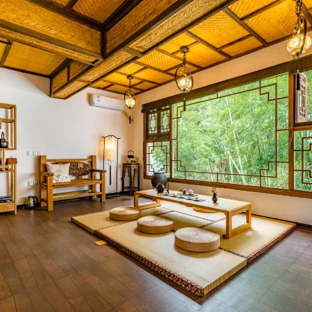 Floral Lux Hotel · Taining Jingjing Tea Culture Resort Hotel