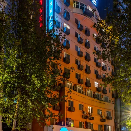 HanTing Hotel (Jiujiang Xunyang Road Pedestrian Street)