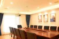 Red Ann Hillman Hotel