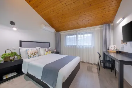 Floral Hotel·Wuxi Sanyueli Hotel ( Lingshan Dafo nianhuawan store) Отели рядом с достопримечательностью «Junzhang Mountain»