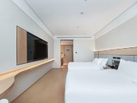 全季酒店(上海交大沧源路店) - 高级双床房