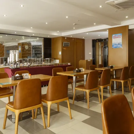 Yeste Hotel (Lingshan Xianggui Square)