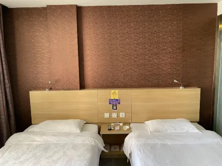 Super 8 Baiyin Jingtai Square Branch