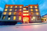 Wanan Hostel (Daocheng Yading)