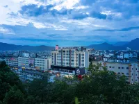 麗江古城大水車亞朵酒店 麗江酒店