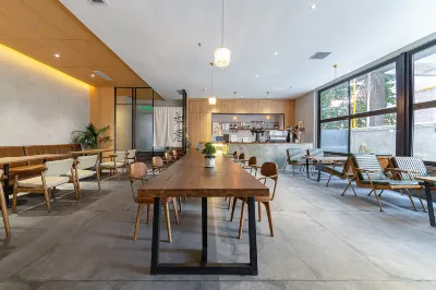 Shangjia Yuyan Hotel(Guomao Shopping Center, Zhuhai Road, Huichuan District, Zunyi) Hotels in Shanghai Road/Nanjing Road/Guizhou World Trade Center Zone