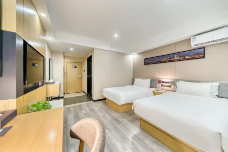 Lanou Hotel (Dongming urban and rural passenger station store) Отели в г. Дунмин