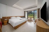 Lost In Nature Hotel Hotels in Daxin