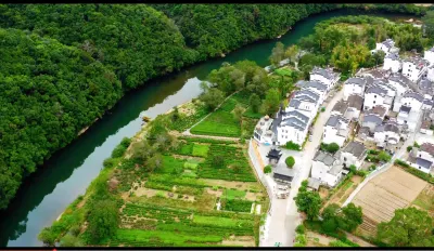 Wuyuan Zhengzhou Garden Hotel Hotels near Koson