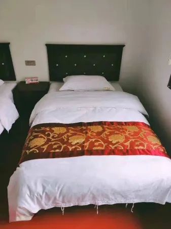 Rhinoceros Valley Mountain Farm Отели рядом с достопримечательностью «Enshi Suobuya Stone Forest Scenic Area»