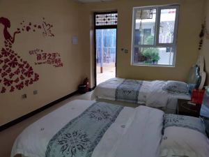 Urumqi Mingyuxuan Homestay