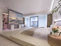 Sky Garden Inn Hotels near East-West Lane