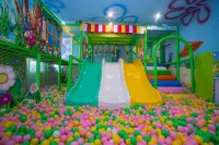 Yangquan Yuebin Taohuayuan Resort