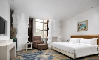 Glorious Hotel (Changsha Nanjiao Park)