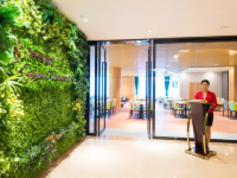 Enjoying Hotel (Yichang Wanda Sanxia Tourist Center Hotel) Hotels in Yichang