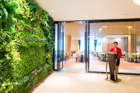 Enjoying Hotel (Yichang Wanda Sanxia Tourist Center Hotel)