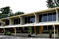 Huon Gulf Hotel & Apartments - 3-Star