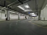 Xunxian Moshang Qingju Hotel - parking