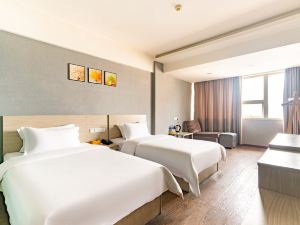 Chongqing Ruipai Business Hotel