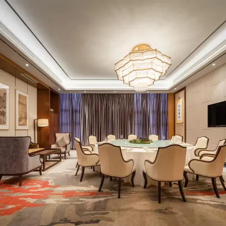 Minyoun Langzhong Ancient City Resort