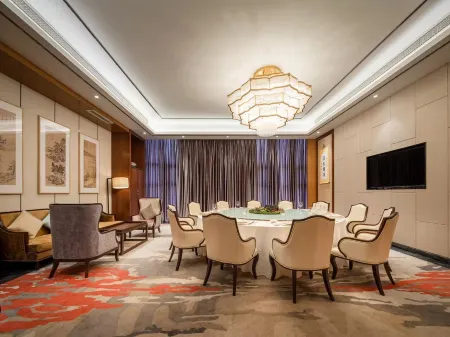 Minyoun Langzhong Ancient City Resort