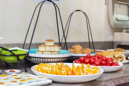 Huating Hotel (Yiwu Heart Branch) Отели рядом с достопримечательностью «Luo Binwang Park»