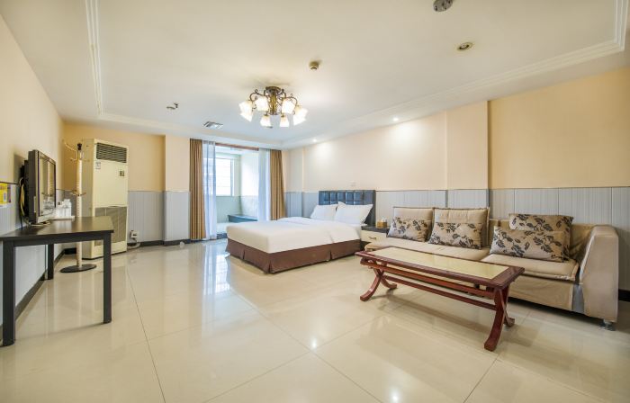 Duyun Jinpeng Hotel (Duyun Dashiban Ancient Street Store)