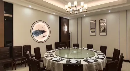 Haitian Garden Hotel Отели рядом с достопримечательностью «Dao'enhu Park»