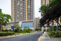 Light Luxury Meidu Cinema Self-service Apartment (Yili Future City)