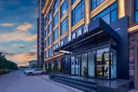 AIYI LAKESHORE HOTEL Hotels in Changyuan