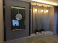 Baoqing Hotel
