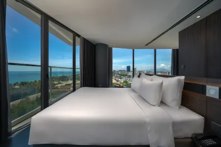 Draco Hotel & Suites