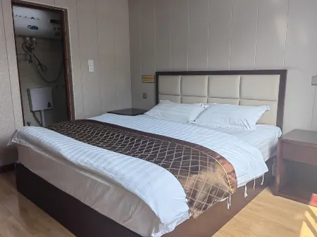 Jinchuan Ancient City Juyou Hotel